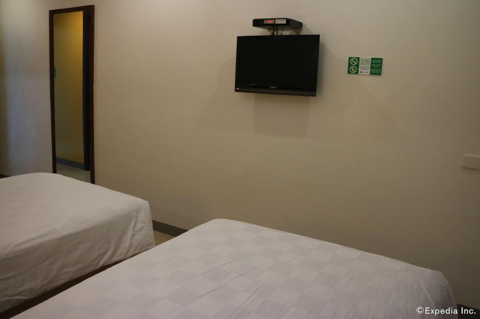 Go Hotels Баколод Екстериор снимка