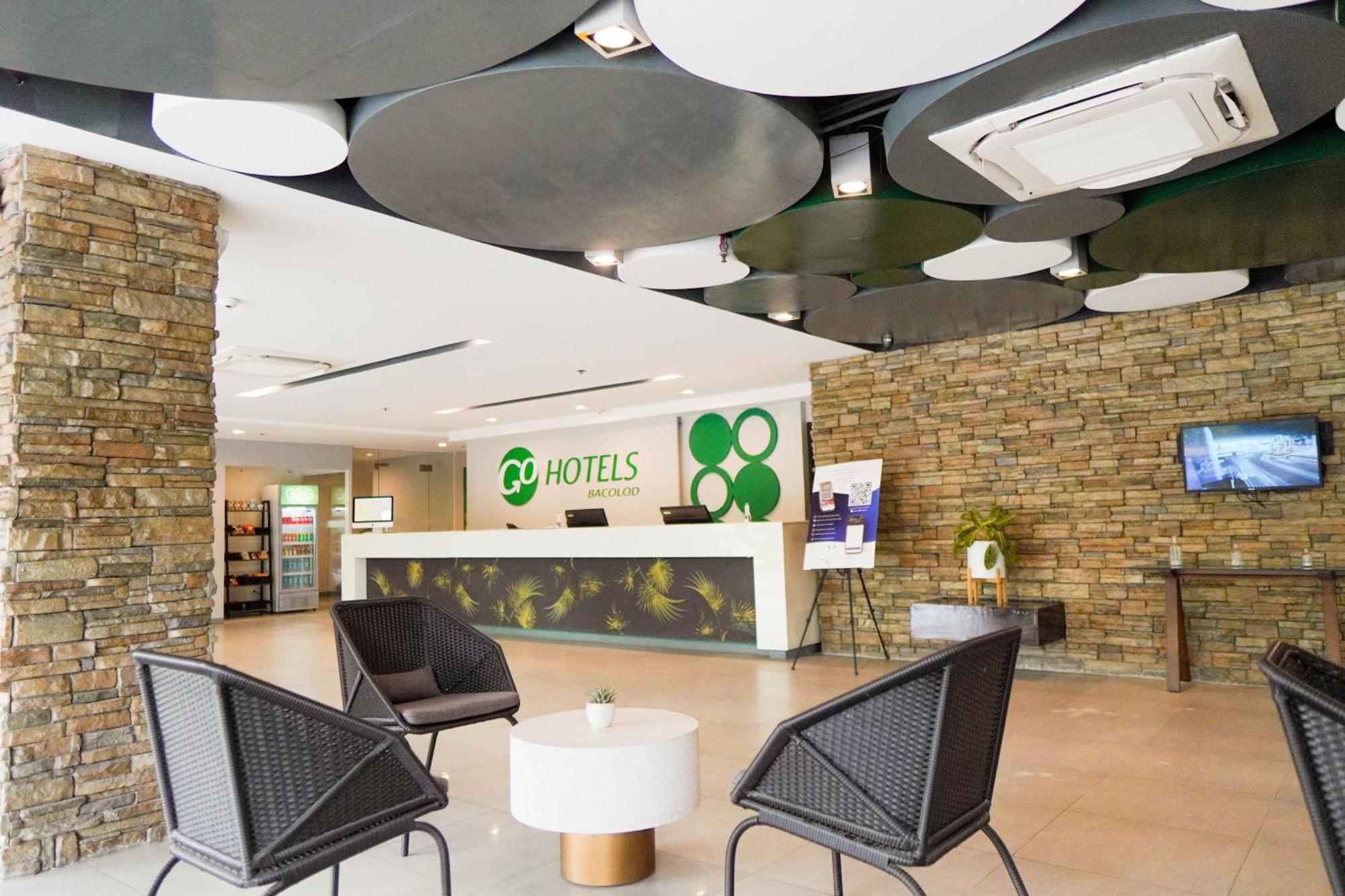 Go Hotels Баколод Екстериор снимка